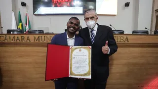 O mais novo ilustre cidadão de Curitiba: o ídolo Nikão