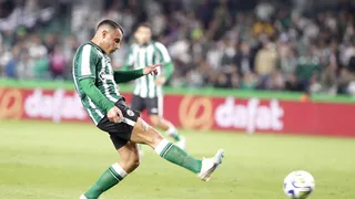 Coritiba tem dois desfalques e um retorno contra o Corinthians
