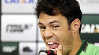 Kléber leva bolada milionária do Grêmio na Justiça