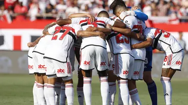 São Paulo comemora Copa do Brasil, mas liga alerta para não repetir Palmeiras