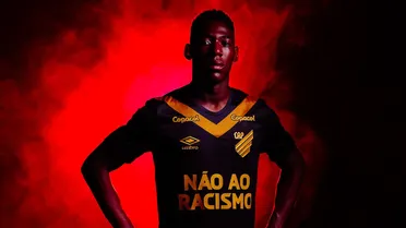 Athletico lança vídeo contra racismo e vai jogar de preto diante do Cianorte: “Pelo Léo”