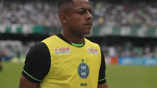 Ex-Coritiba é banido do futebol; Alef Manga tem suspensão mantida