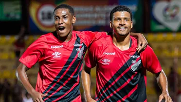 De virada! Athletico larga na Copinha com vitória suada; veja os gols