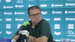 Morre diretor executivo de futebol do Coritiba, Júnior Chávare, aos 57 anos