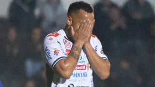 Operário tropeça contra time da Série B com salários atrasados
