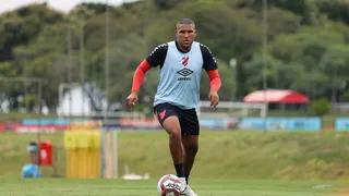 De olho na estreia do Estadual, Athletico marca jogo-treino com o Operário