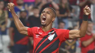 Paranaense: Saiba como assistir aos jogos de Athletico e Coritiba nas quartas de final