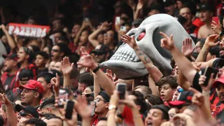 Athletico bate recorde com renda milionária no Atletiba