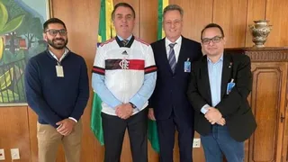 MP de Bolsonaro que altera direitos de TV do futebol não deve passar no Congresso
