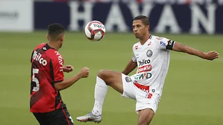 Operário rescinde com artilheiro e anuncia novo meio-campo