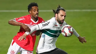 Desconcentrado, o Coritiba só empata: 1×1