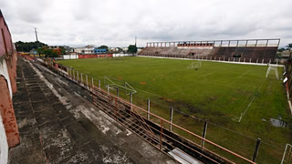Construído em 1927, Estádio da Estradinha vai a leilão por dívida com jogador