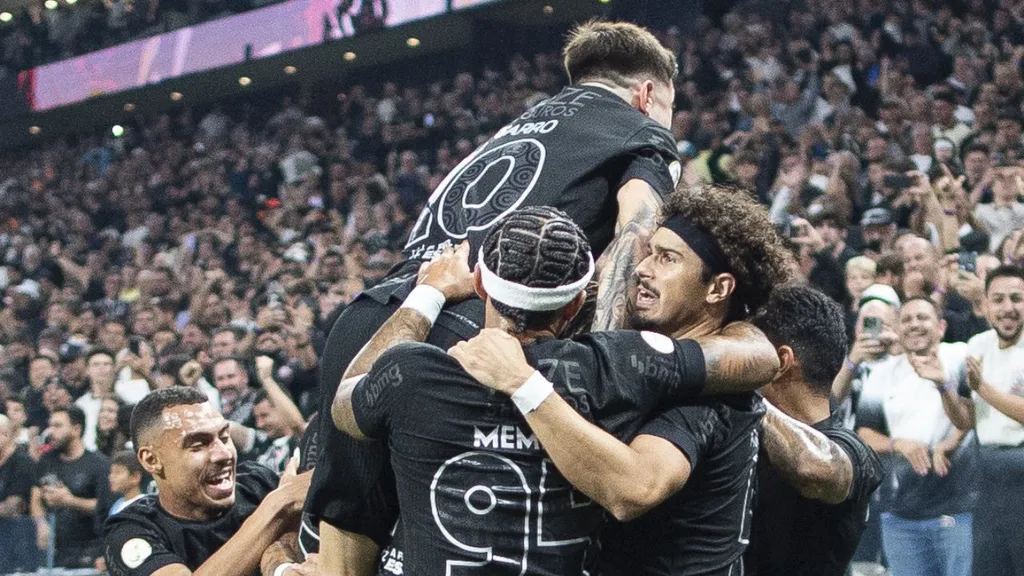 corinthians-athletico-brasileirao-futebol (1)