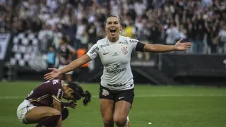 Dinastia! Corinthians faz história no Brasileirão Feminino diante de público recorde