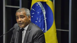 Romário é internado no Rio de Janeiro após quadro de infecção