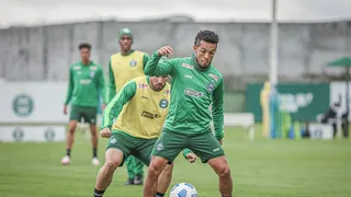 Sem reforços, Coritiba deve repetir o time contra o Flamengo; veja escalação