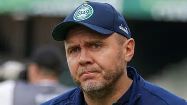 Coritiba faz mistério e muda estratégia para jogo contra o Goiás