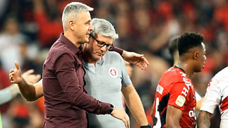 Grama sintética é desculpa para mau perdedor e Athletico está harmonizado para a final