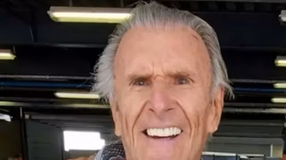 Morre Wilsinho Fittipaldi, ícone do automobilismo brasileiro, aos 80 anos