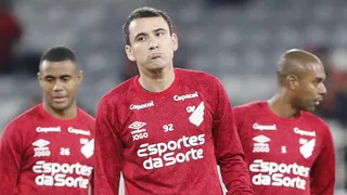 Com Athletico na zona de rebaixamento, Pablo responde sobre provocação ao Coritiba