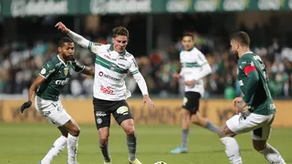 Coritiba como visitante tem duelos contra líder, clássico e ameaçados