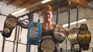 Cris Cyborg x Ketlen Vieira: onde assistir e horário no PFL