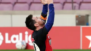 Homenagem de Messi a Maradona deve causar multa e provoca mal-estar entre Nike e Adidas