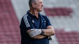 Em consenso, Felipão deixa o comando do Cruzeiro antes do fim da Série B