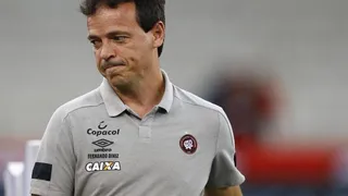 Conceitos de Fernando Diniz não surtem efeito no Atlético