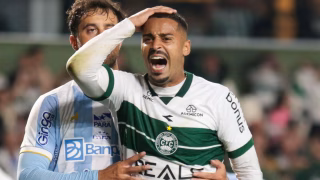 Athletico e Coritiba fizeram papel ridículo na rodada da medíocre Série B