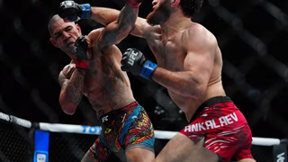 UFC 320: Poatan vira “zebra” contra Ankalaev, que volta a provocar