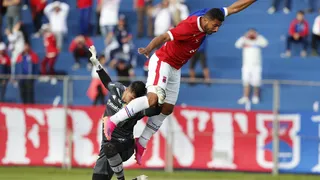 Técnico cobra foco de artilheiro do Paraná e “cuidado com a parte atlética”