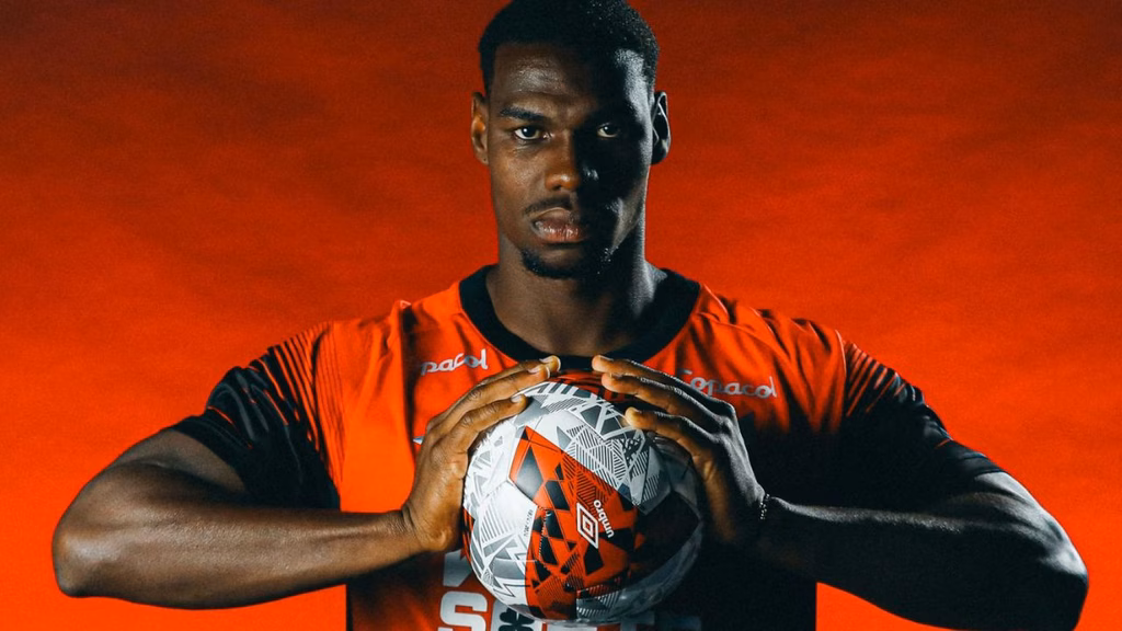 athletico zagueiro carlos terán anunciado colombianos