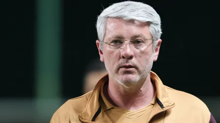 Athletico tem desfalques para encarar o Atlético-GO; veja as escalações