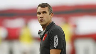 Lazaroni explica improviso e lembra: “a prioridade é sempre do time principal”