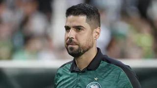 Contra o Cuiabá, Coritiba reencontra António Oliveira após seis meses de passagem polêmica