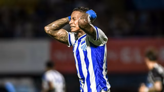 Avaí x Coritiba: Alef Manga vive drama e nova polêmica
