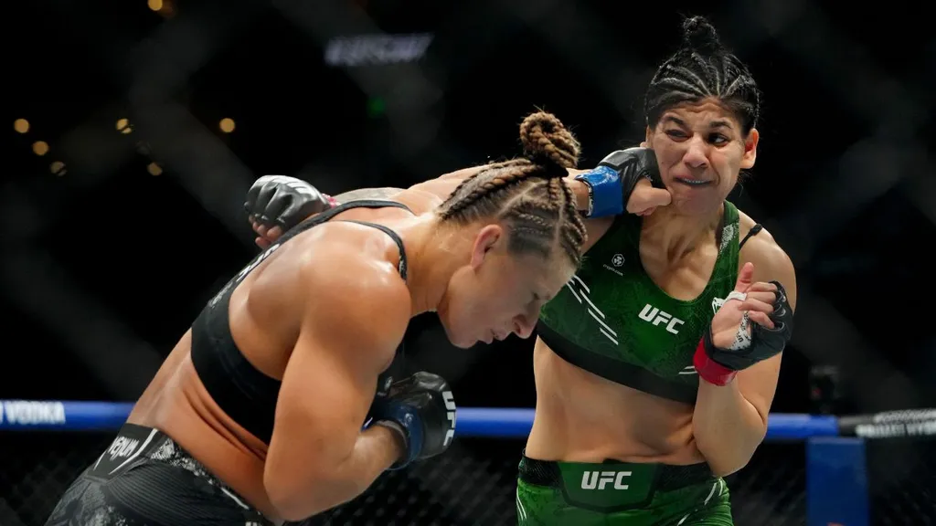 Kayla Harrison e Ketlen Vieira se enfrentaram no UFC 307. Foto: Icon sport