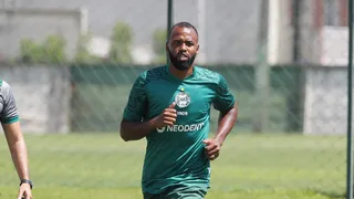 Coritiba empresta zagueiro para time de Série A