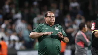 Coritiba anuncia demissão do técnico Guto Ferreira; António Oliveira deve ser o substituto