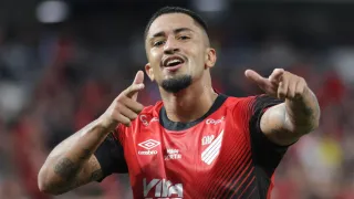 Athletico vence na estreia de Odair e põe fim à série ruim na Série B