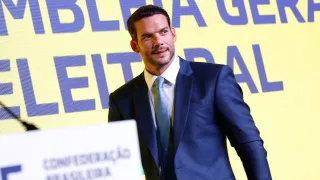 Com boicote de Athletico e Coritiba, Samir Xaud é eleito novo presidente da CBF