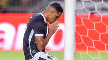 Série B: Com ex-Athletico e ex-Paraná na briga, artilharia pega fogo na reta final