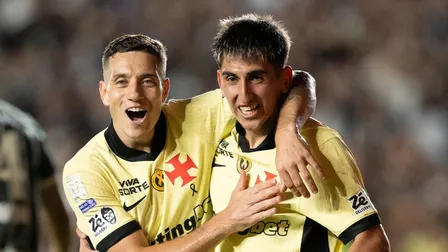 Vasco atropela e Coritiba sofre pior derrota em 18 anos