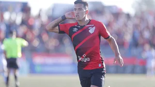 Cuello promete evolução após 2022 discreto: “Tenho que melhorar e vou melhorar”