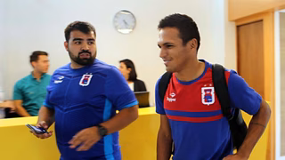 Paranista convence noiva e chefe e segue o Tricolor no Nordeste em busca do acesso