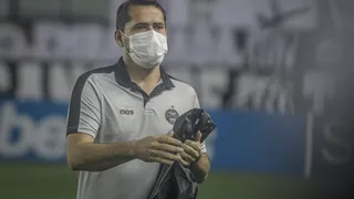 Morínigo promete DNA Sul-Americano no Coritiba e garante dar espaço aos jovens
