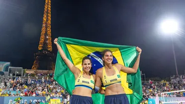 Duda e Ana Patrícia conquistam medalha de ouro para o Brasil no vôlei de praia