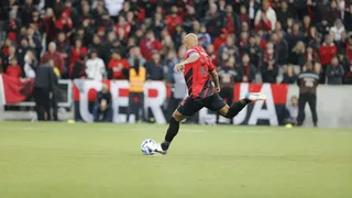 Thiago Heleno lamenta erro em pênalti que decretou eliminação: “Infelicidade”