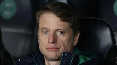 Fernando Seabra rebate torcida e revela surto no Coritiba